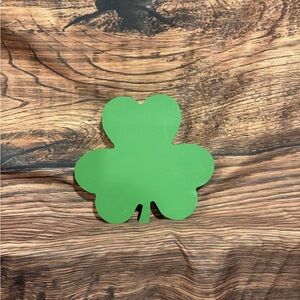 Green wood Shamrock  shelf sitter